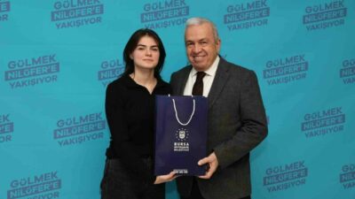 Nilüfer Belediye Başkanı Şadi Özdemir, Bursa Kent Konseyi Gençlik Meclisi’ni