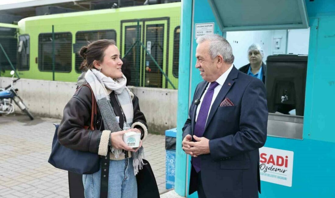 Nilüfer Belediyesi, soğuk kış günlerinde Bursa Uludağ Üniversitesi öğrencilerine, ücretsiz