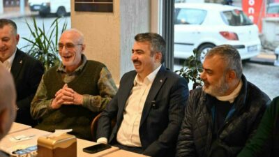 Yıldırım Belediye Başkanı Oktay Yılmaz, Şükraniye Mahallesi’ndeki vatandaşlarla buluştu. Bölgede