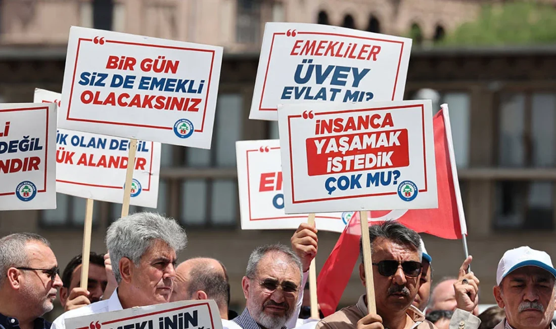 Kasım ayı enflasyonunu yüzde 2,24 olarak açıklayan TÜİK'e emeklilerden sert