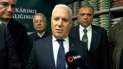 ‘Başkan Bozbey Burada’ projesi çerçevesinde makamını Mudanya’ya taşıyan Başkan Mustafa
