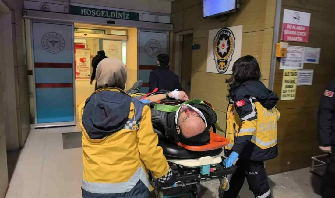 Bursa’da devrilen motosikletin sürücüsü ağır yaralandı Bursa’nın İnegöl ilçesinde kontrolden çıkarak devrilen motosikletin sürücüsü ağır yaralandı.