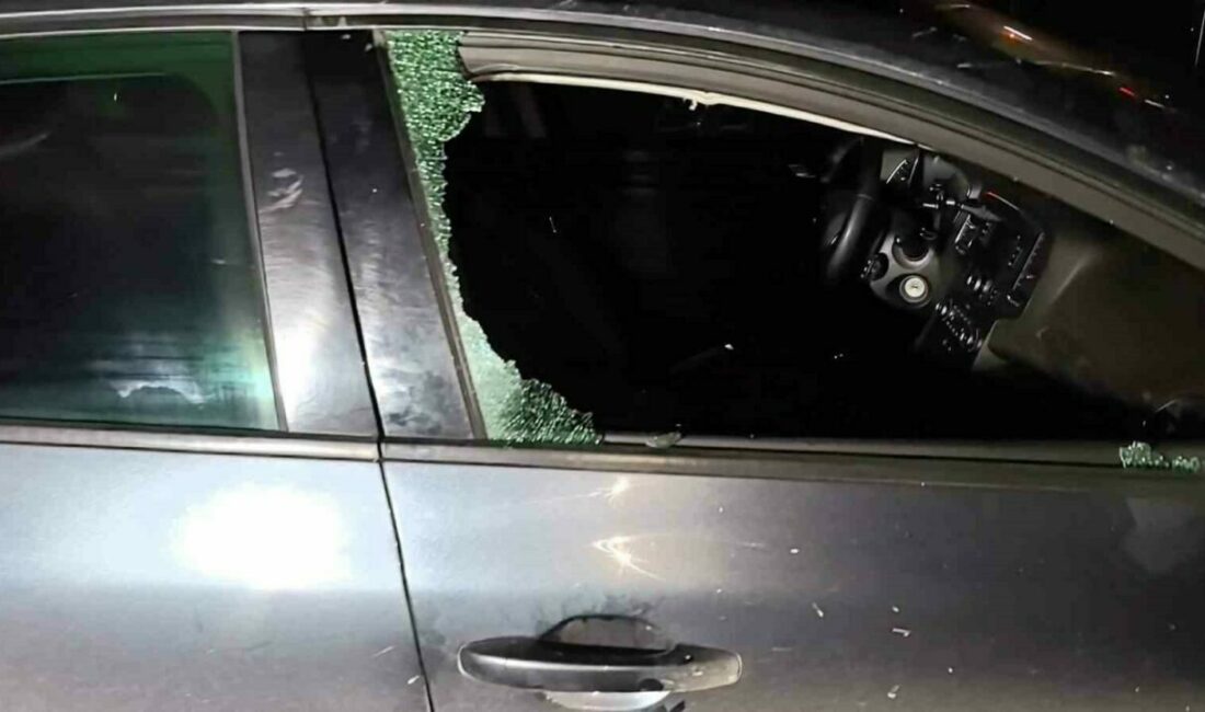 Bursa’nın Kestel ilçesinde aracıyla seyir halindeyken silahlı saldırıya uğrayan bir