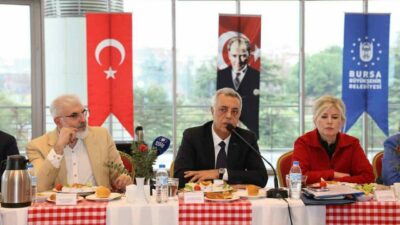 Bursa Büyükşehir Belediyesi, ilçe belediyeleriyle birlikte turizm, kültür, kent tarihi,