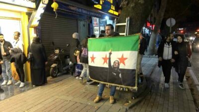 Suriye’de 61 yıllık Esed rejiminin devrilmesinin ardından Bursa’da gün boyu