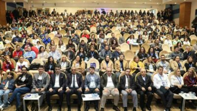 ’Eğitimde Yapay Zeka-Geleceğin Eğitimi’ konulu konferans, alanında uzman isimleri, kent