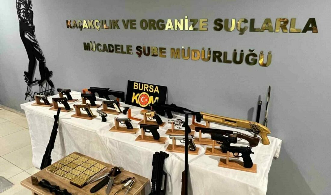 Bursa’da yasa dışı silah imalatı operasyonu: 2 tutuklu Bursa’da yasa dışı silah üretip satışını yaptıkları iddiasıyla gözaltına alınan