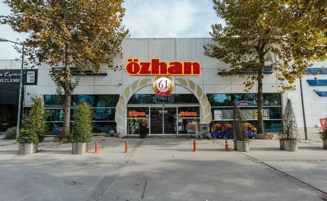Bursalılar yeni yıla ’Özhan’ lezzetleriyle girecek Bursa’nın ilk yerel market zinciri Özhan, yılbaşı için hazırlanan birbirinden