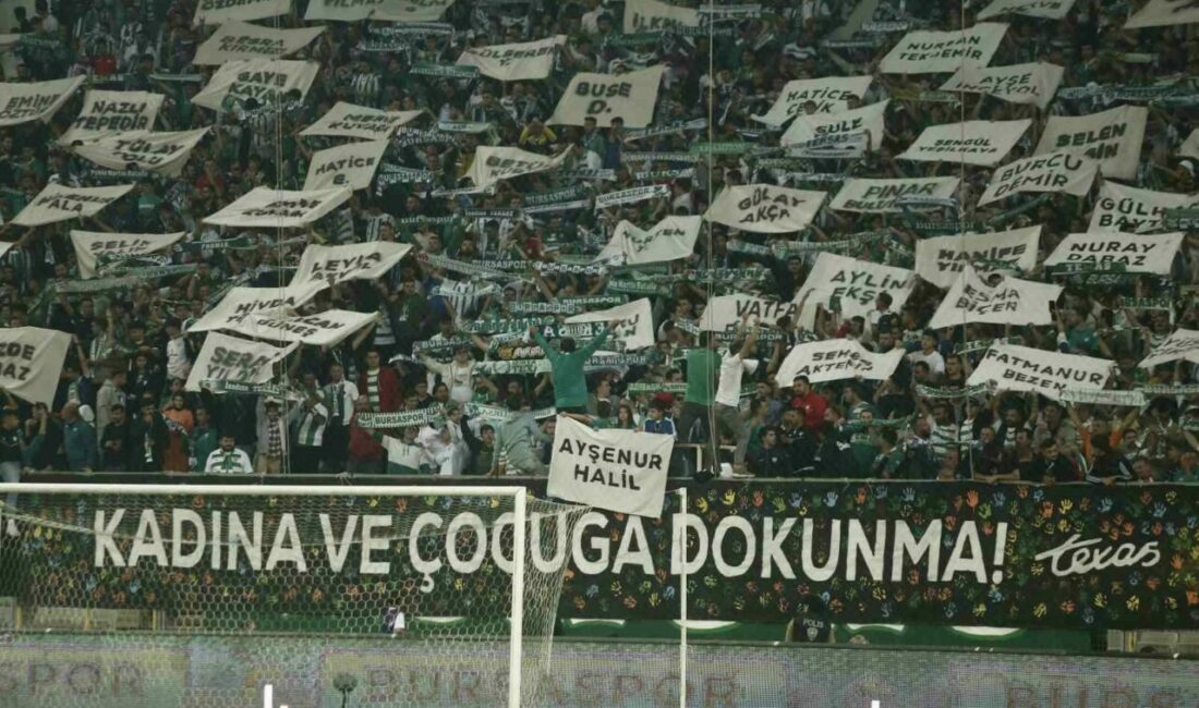 Bursaspor taraftar grubu Texas’ın koreografisi ödüle layık görüldü Bursaspor taraftar grubu Texas’ın, TFF 3. Lig’in 6. haftasında oynanan