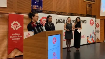 Çağdaş Gazeteciler Derneği Bursa Şubesi'nin Hukuk Ödülü'ne layık gördüğü Isias