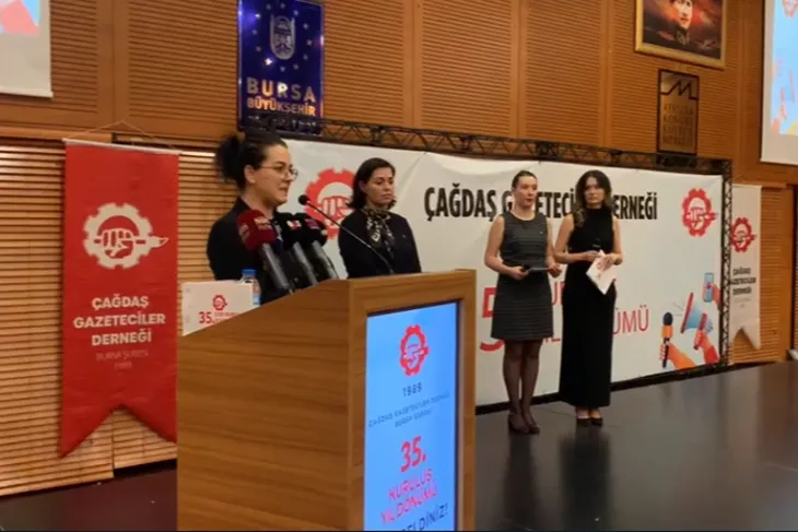 Çağdaş Gazeteciler Derneği Bursa Şubesi'nin Hukuk Ödülü'ne layık gördüğü Isias