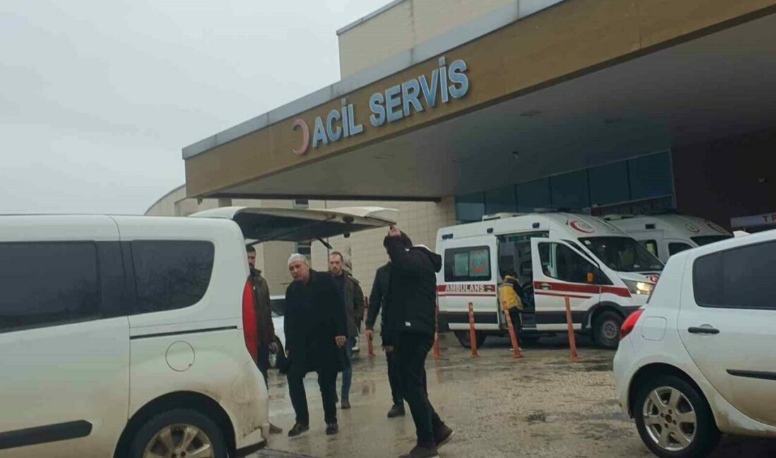 Dünürünü tabancayla vuran şahıs tutuklandı Bursa’nın İnegöl ilçesinde dünürünü tabancayla vuran şahıs tutuklandı. Olay, dün