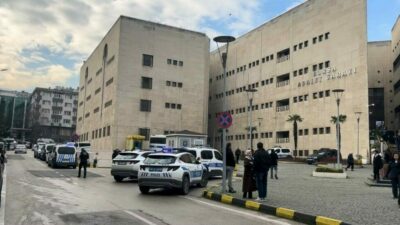 Bursa’da 6.Ağır Ceza Mahkemesi’nde 2 kişinin olay yerinde hayatını kaybettiği