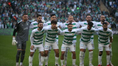 Devreyi 39 puanla namağlup lider tamamlayan Bursaspor’da futbolculara 8 gün