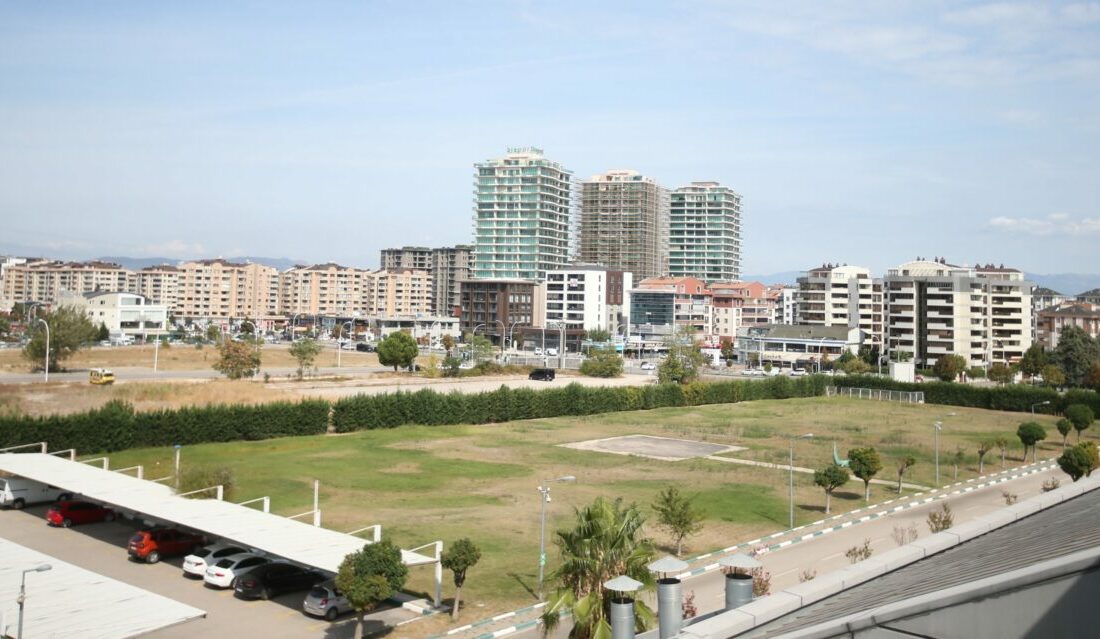 Bursaspor’da 18 dönümlük arazinin ihalesi yapılamadı! Bursaspor lehine irtifak hakkı bulunan Özlüce İbrahim Yazıcı Tesisleri’ndeki 2396