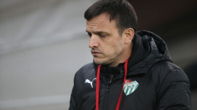 Vanspor FK’ya penaltı atışları sonucunda elenen Bursaspor’da Teknik Direktör Batalla;