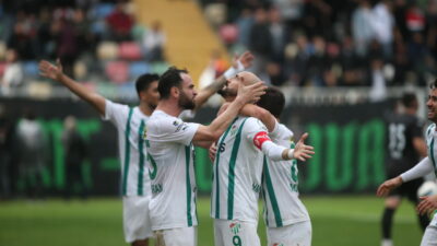 Nesine 3.Lig 1.Grup’un 14. hafta mücadelesinde Bursaspor, deplasmanda konuk olduğu