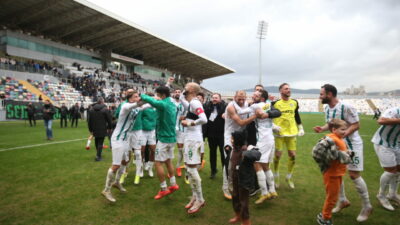 İzmir ekibi Bornova’yı 7-1’lik skorla geçen Bursaspor’un bu maçı kulüp