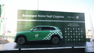 Bursaspor Başkanı Enes Çelik ile TOGG Yönetim Kurulu Başkanı Fuat