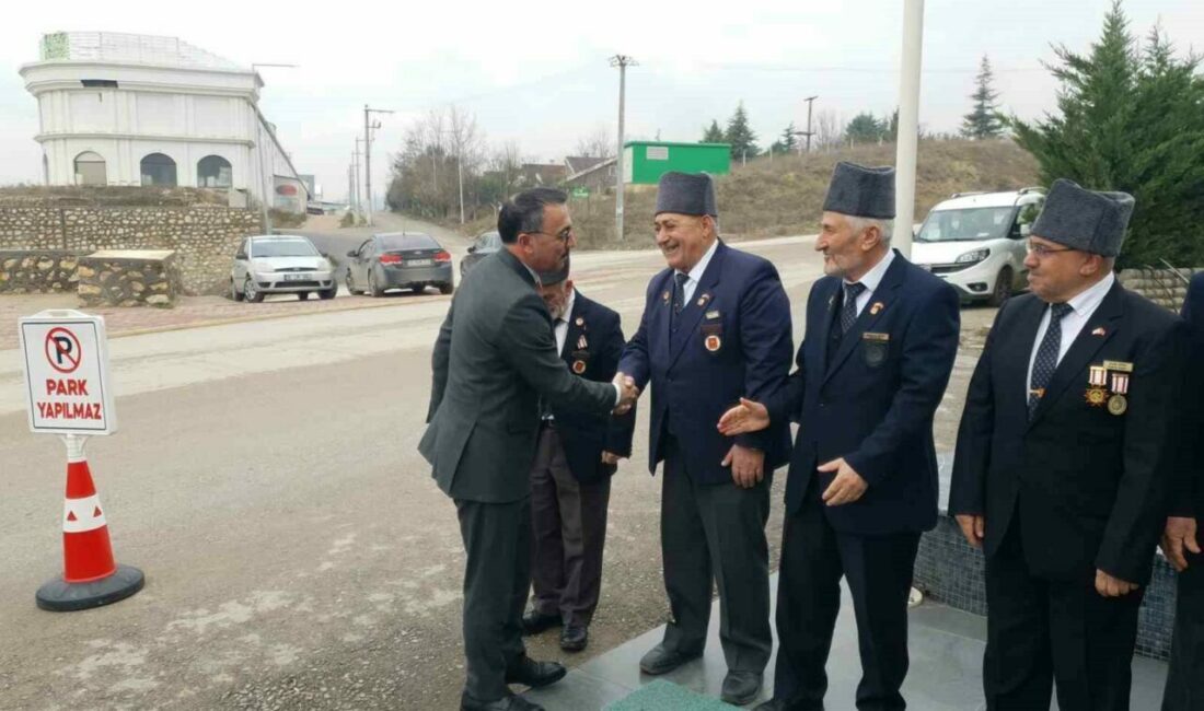 İnegöllü Kıbrıs gazileri 50 yıl önce uğruna savaştıkları Kıbrıs’ı görmek