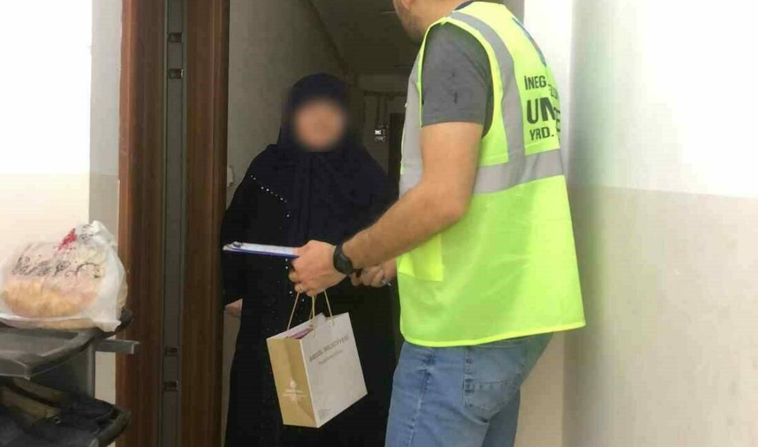 İnegöl Belediyesi Sosyal Yardım İşleri Müdürlüğü, ısınma yardımları çerçevesinde 425