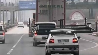 Bursa’nın İnegöl ilçesinde otomobilin üzerinde dev demir taşıyan sürücü şoke