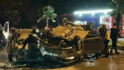 Bursa’nın Mudanya ilçesi Bursa Yolu Güzelyalı Kavşağı’nda kontrolden çıkan otomobil