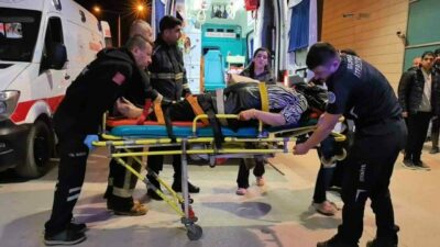 Bursa’nın İnegöl ilçesinde kontrolden çıkan otomobilin şarampole uçtuğu kazada 3