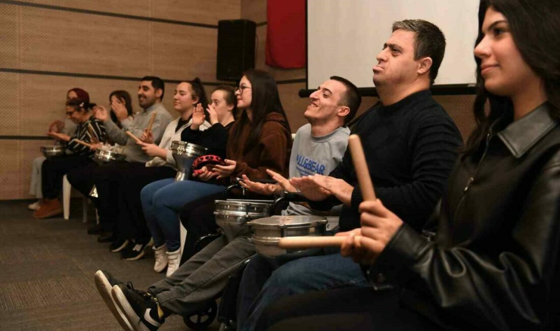 Osmangazi Belediyesi Bakım ve Rehabilitasyon Merkezi (BAREM)’de düzenlenen etkinlikte engelli