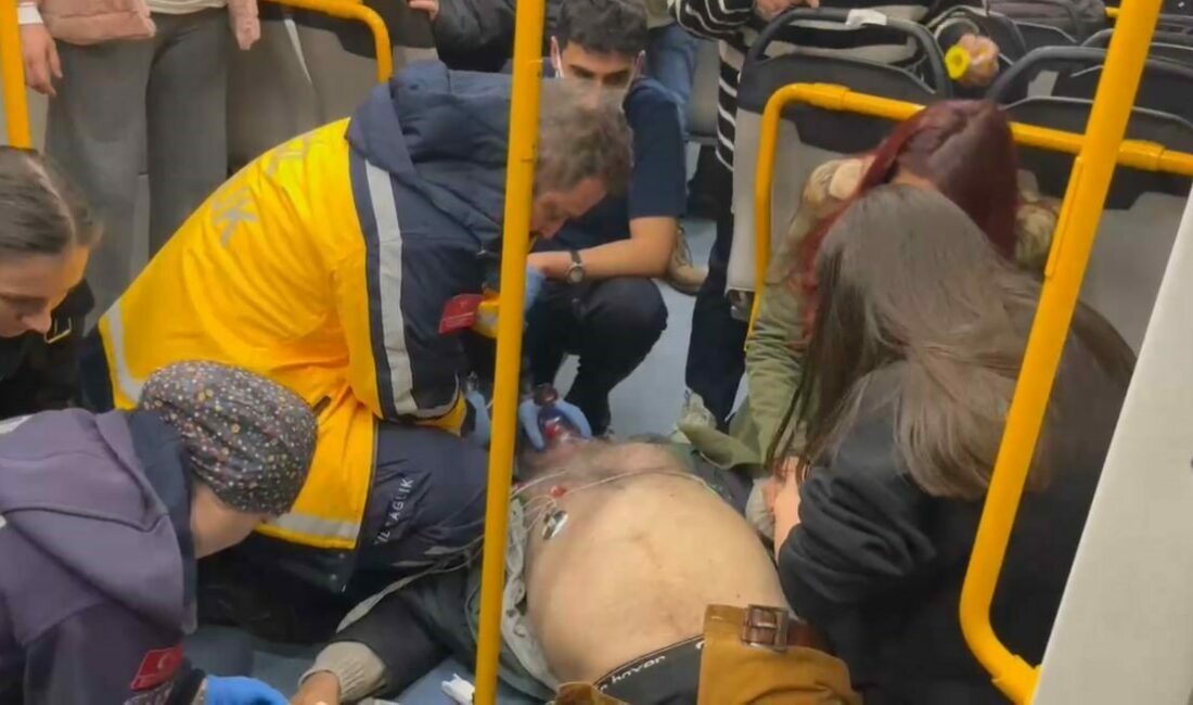 Bursa’da metroda kalp krizi geçiren bir kişi, çevredekilerin ilk müdahalesi