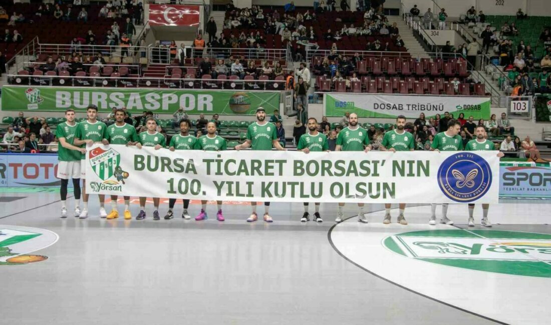 Potanın Timsahları’ndan Bursa Ticaret Borsası’na 100. yıl jesti Bursaspor Yörsan-Karşıyaka maçında Yeşil-Beyazlı basketbolcular, Bursa Ticaret Borsası’nın 100. yılını