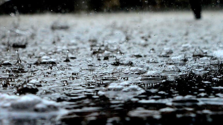 Bursalılar yarına dikkat! Meteoroloji, Bursa’da yarın kuvvetli yağış beklendiğini belirterek “sarı” kodlu uyarıda