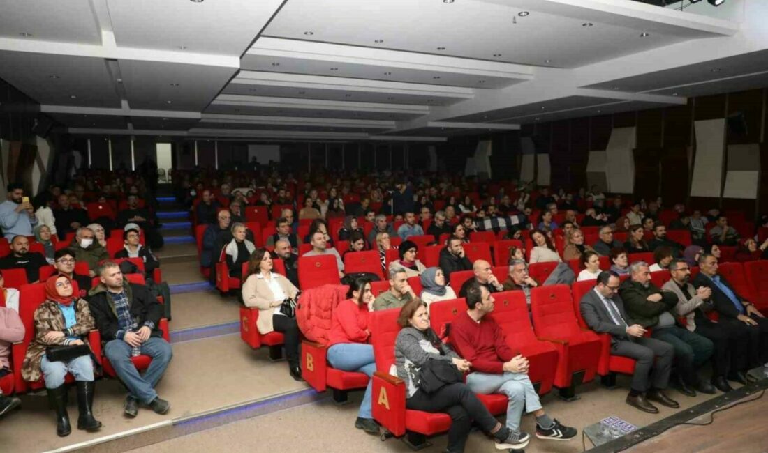 Sarıkamış şehitleri kahramanlık türküleriyle yad edildi İnegöl Belediyesi Türk Halk Müziği Korosu, “Sarıkamış Özel Konserinde” sahne