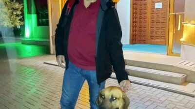 Bursa’da Tarçın isimli köpek, 5 vakit camiye giden sahibini hiç