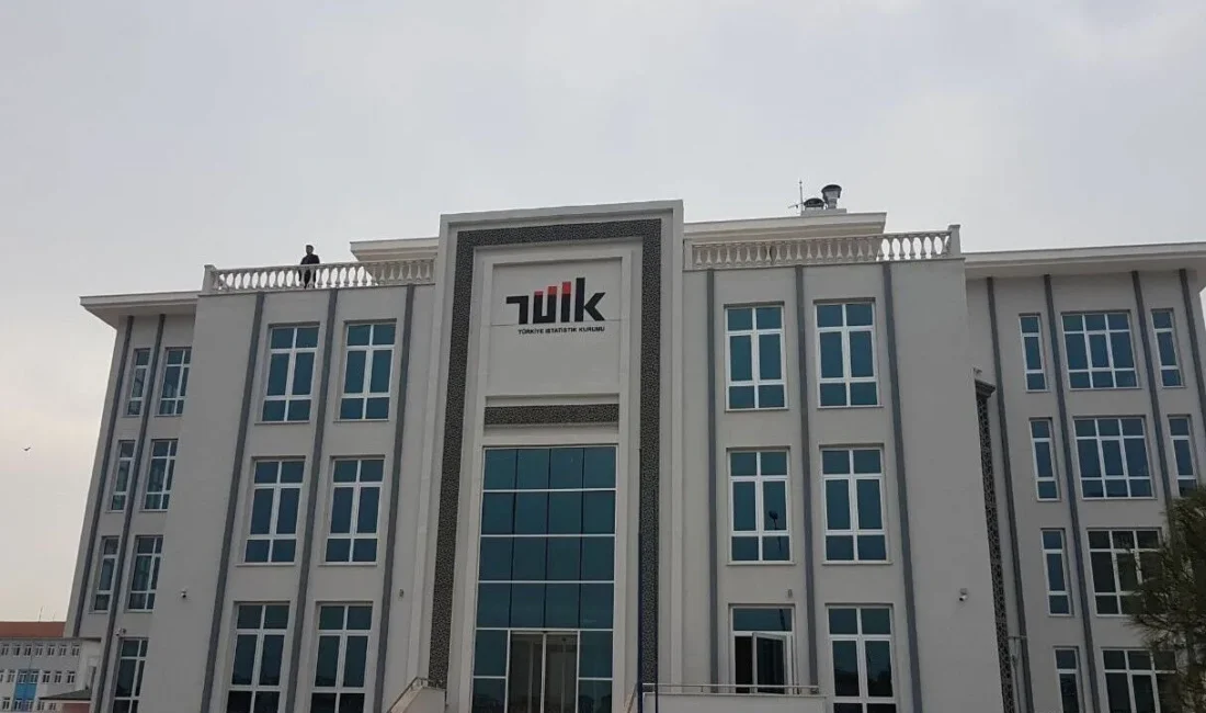 Kasım ayı enflasyonunu yüzde 2,24 olarak açıklayan TÜİK’e emeklilerin tepkisi