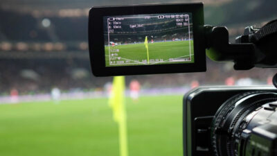 4 Ulusal kanal Bursaspor-Karşıyaka maçını yayınlamak için teklif verdi. En