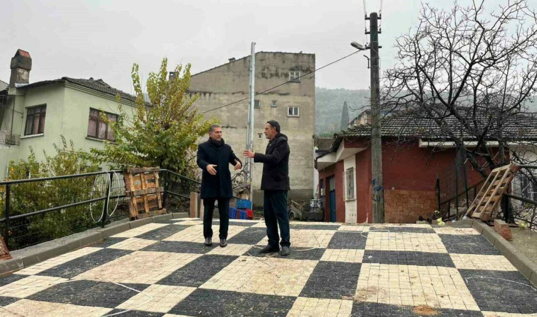 Gemlik Belediyesi Fen İşleri Müdürlüğü, Küçükkumla Mahallesi’nde köy içinde yer