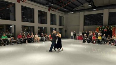 Nilüfer Pancar Deposu’nda düzenlenen ‘Yeni Yıl Milonga Gecesi’nde tango tutkunları