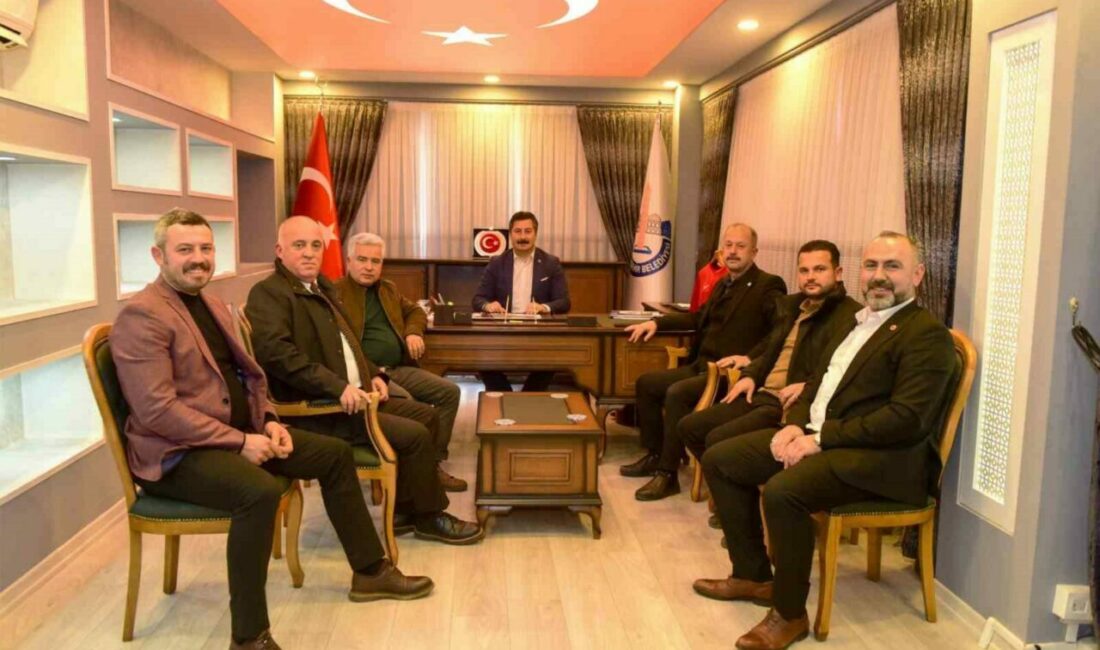 Yenişehir Belediye Başkanı Ercan Özel: ’’Gelecek yılların temelini birlikte atacağız’’ Yenişehir Ticaret ve Sanayi Odası Başkanı Orhan Torun ve Yönetim