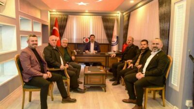 Yenişehir Ticaret ve Sanayi Odası Başkanı Orhan Torun ve Yönetim