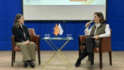 Yeşim Kreşi mezunu ve ödüllü tiyatro yönetmeni Lerzan Pamir, Yeşim