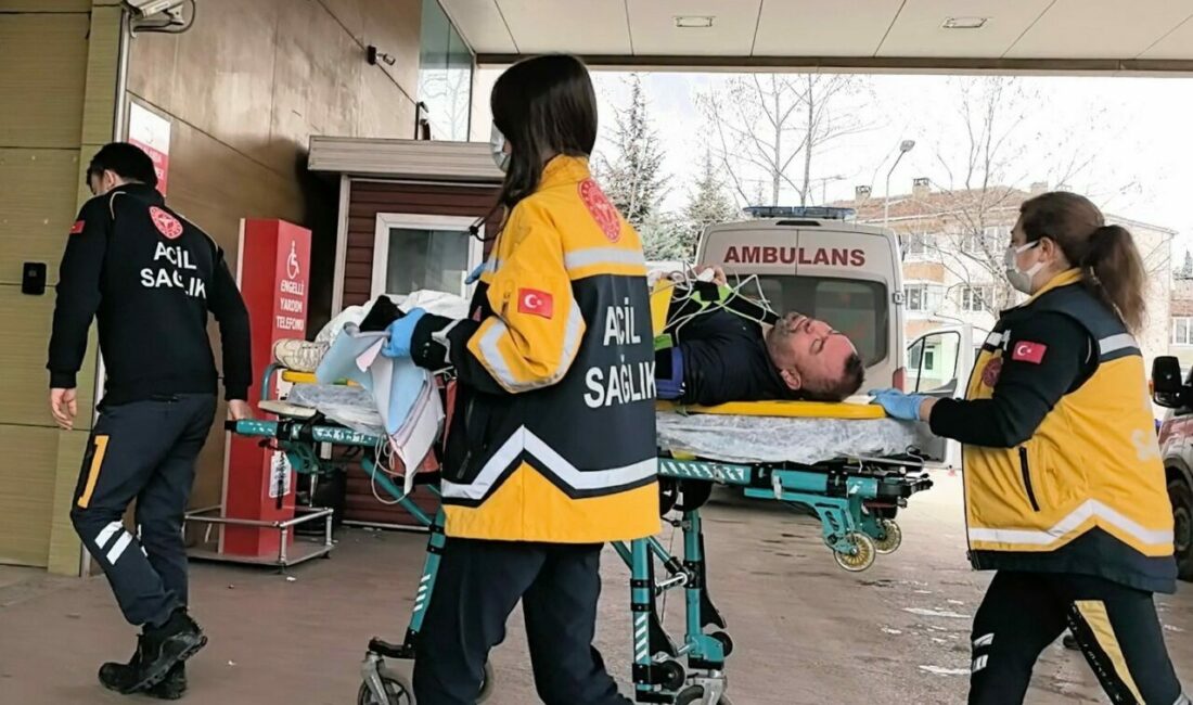 Yüksek akıma kapılan işçi ağır yaralandı Bursa’nın İnegöl ilçesinde yapımı devam eden fabrika inşaatında elektrik akımına