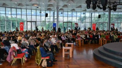 Bursa Büyükşehir Belediyesi, Yunanistan’dan gelen 350 eğitimciyi Bursa’da ağırlayarak kentin