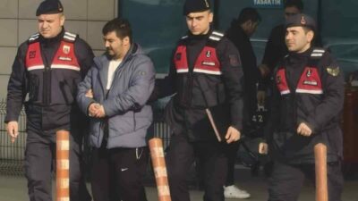 Bursa’nın İnegöl ilçesinde babasını bıçaklayan zanlı, tutuklandı. Olay dün saat