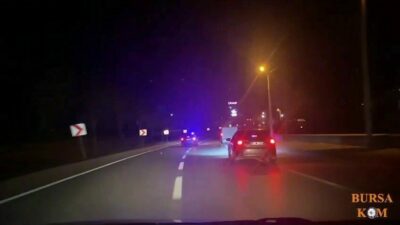 Bursa KOM’un silah tacirlerine yaptığı operasyon film sahnelerini aratmadı. Farklı