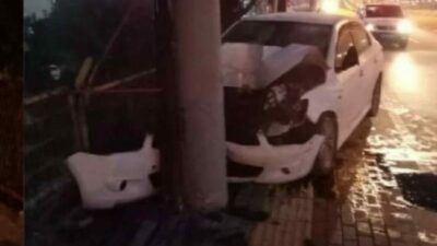 Bursa’da Çevik Kuvvet Şube Müdürlüğü’nde görevli polis memuru, aracının elektrik
