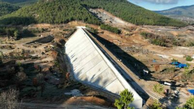 Tarım ve Orman Bakanlığı tarımda modern sulamayı yaygınlaştırmak, toplulaştırma çalışmalarıyla