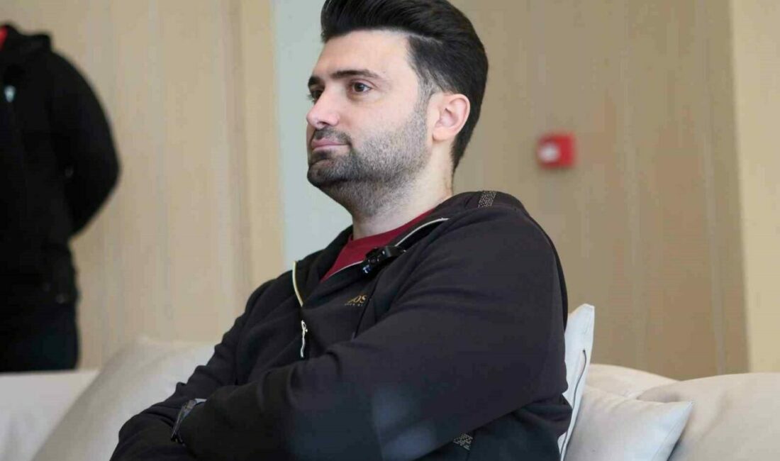 Bursaspor Başkanı Enes Çelik: “Vefa Temel’in lisansını çıkardık” Bursaspor Başkanı Enes Çelik, lisans çıkarmaya engel olan 9 dosya