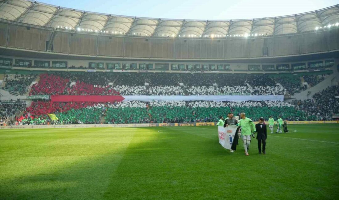 TFF 3. Lig’in 16. haftasında oynanan Bursaspor-Düzcespor karşılaşmasında, maç öncesi