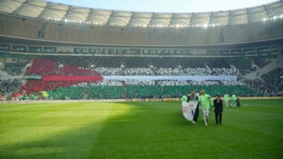 TFF 3. Lig’in 16. haftasında oynanan Bursaspor-Düzcespor karşılaşmasında, maç öncesi